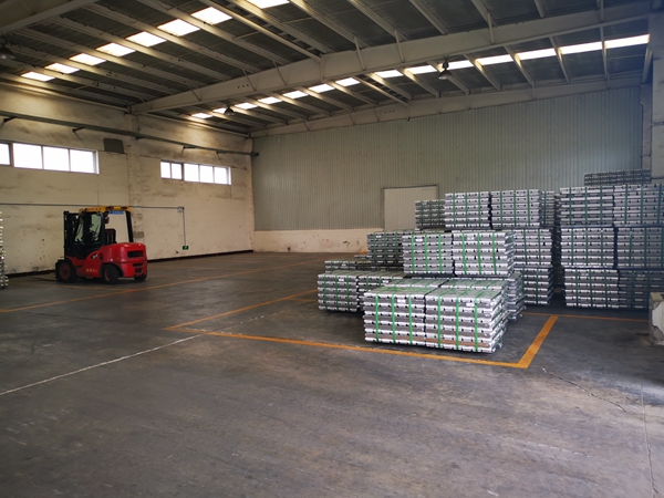 鋁錠、鋁液設(shè)備